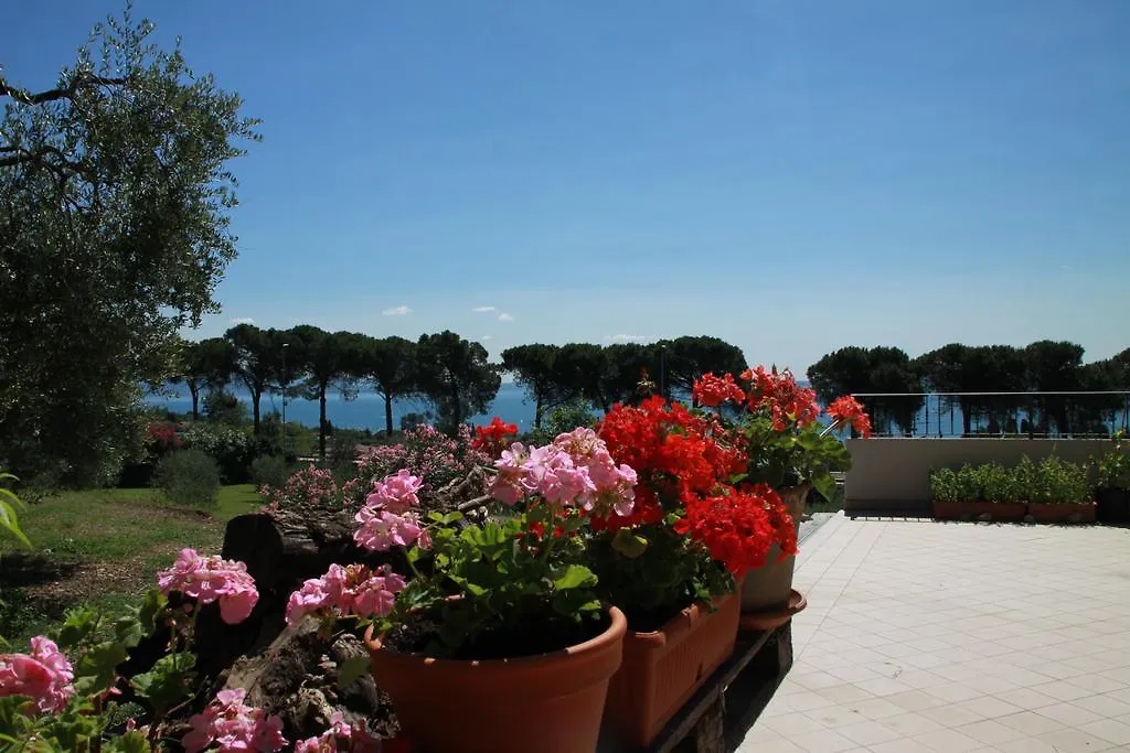 Agriturismo Nonna Bettina Moniga del Garda Alloggio per agriturismo